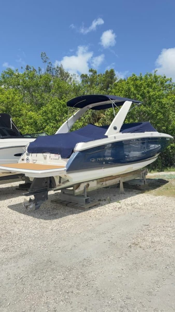 2018 Regal FasDeck