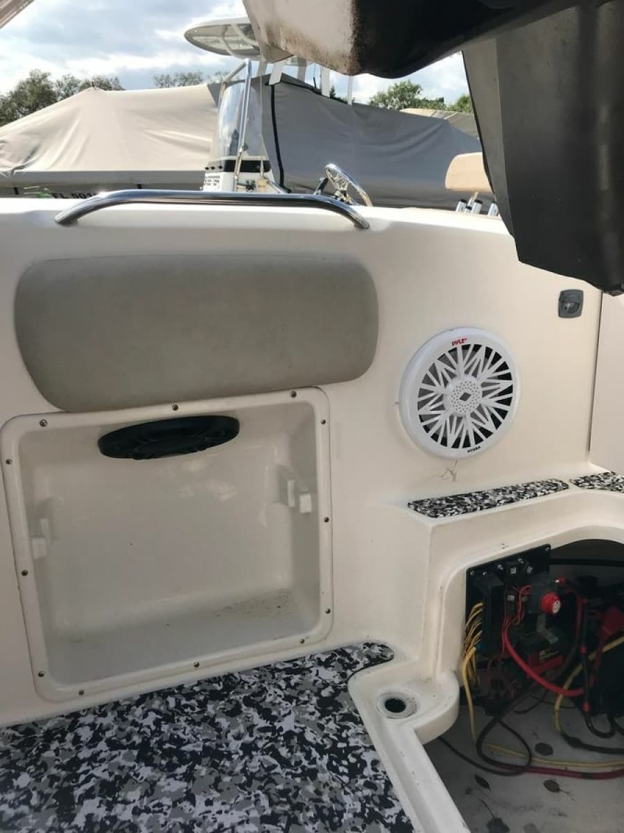 2005 Chaparral Sunesta 252