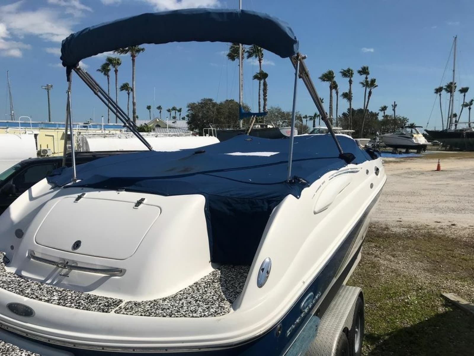 2005 Chaparral Sunesta 252