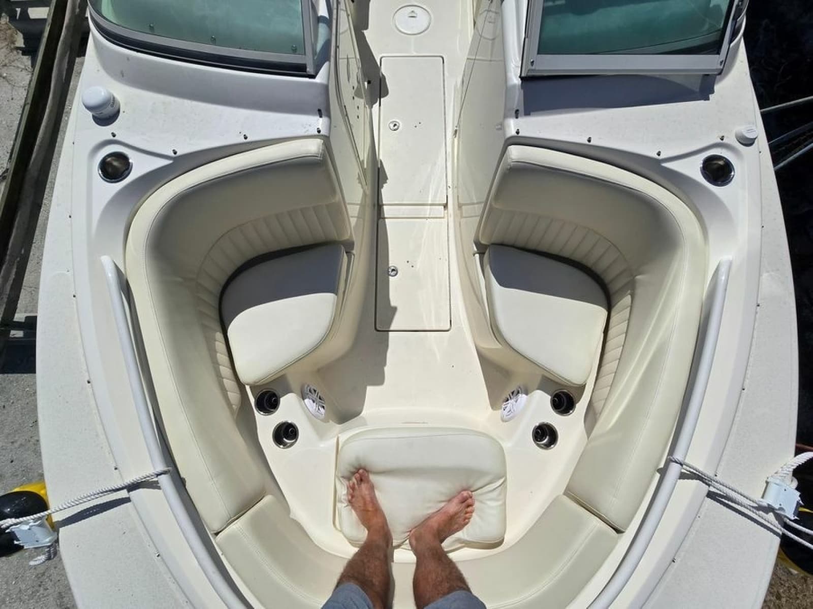 2008 Hydra-Sports 2200 DC