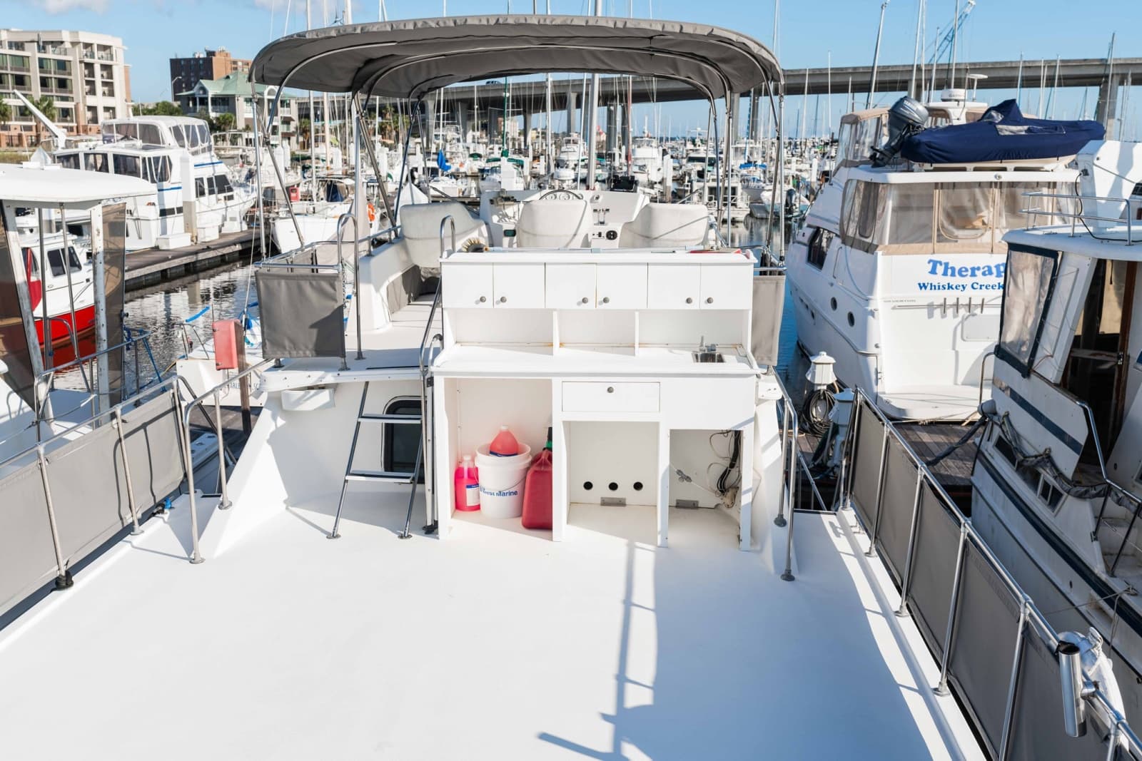 2001 Harbor Master 520 Coastal