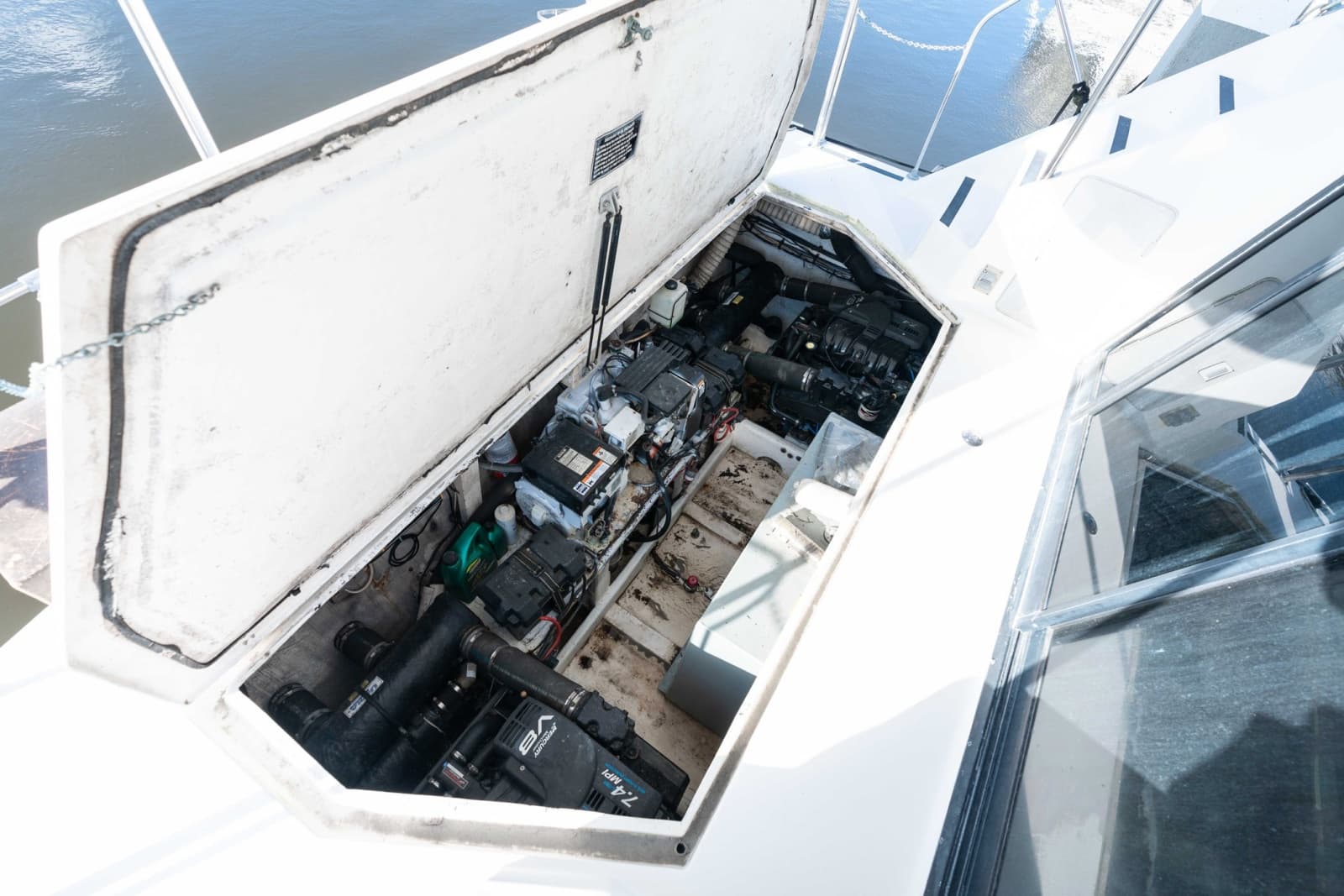 2001 Harbor Master 520 Coastal