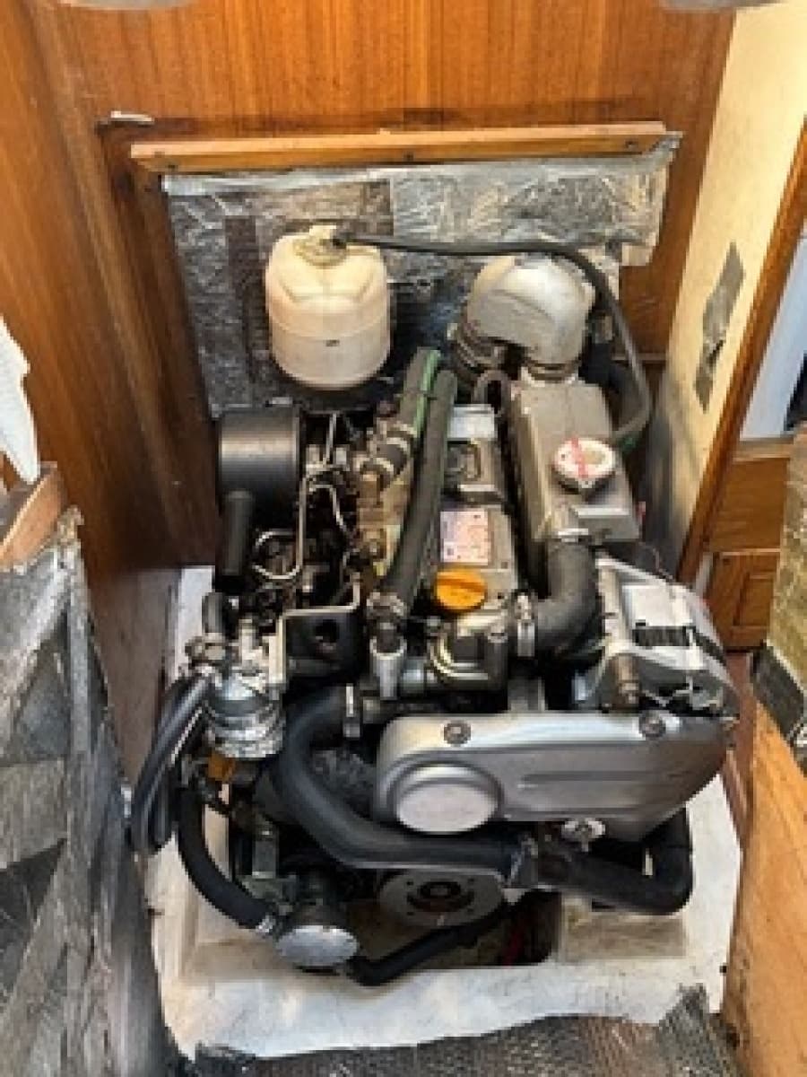 2006 Catalina 