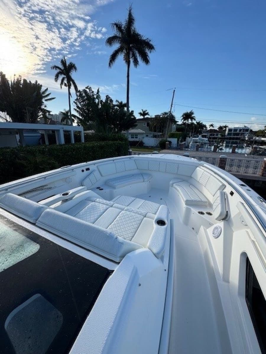 2023 Pursuit S 428 Sport