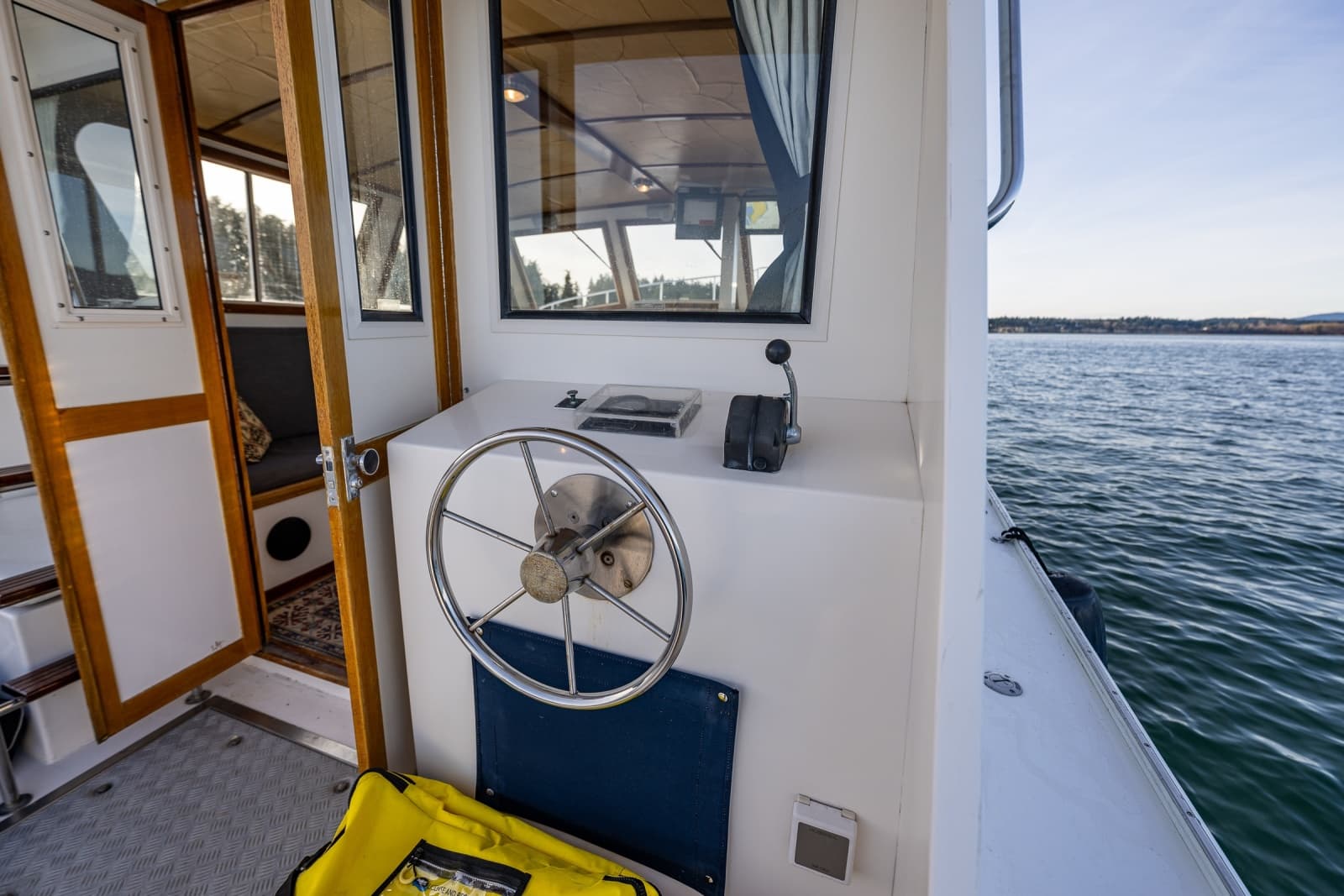 1999 Northern Bay 36