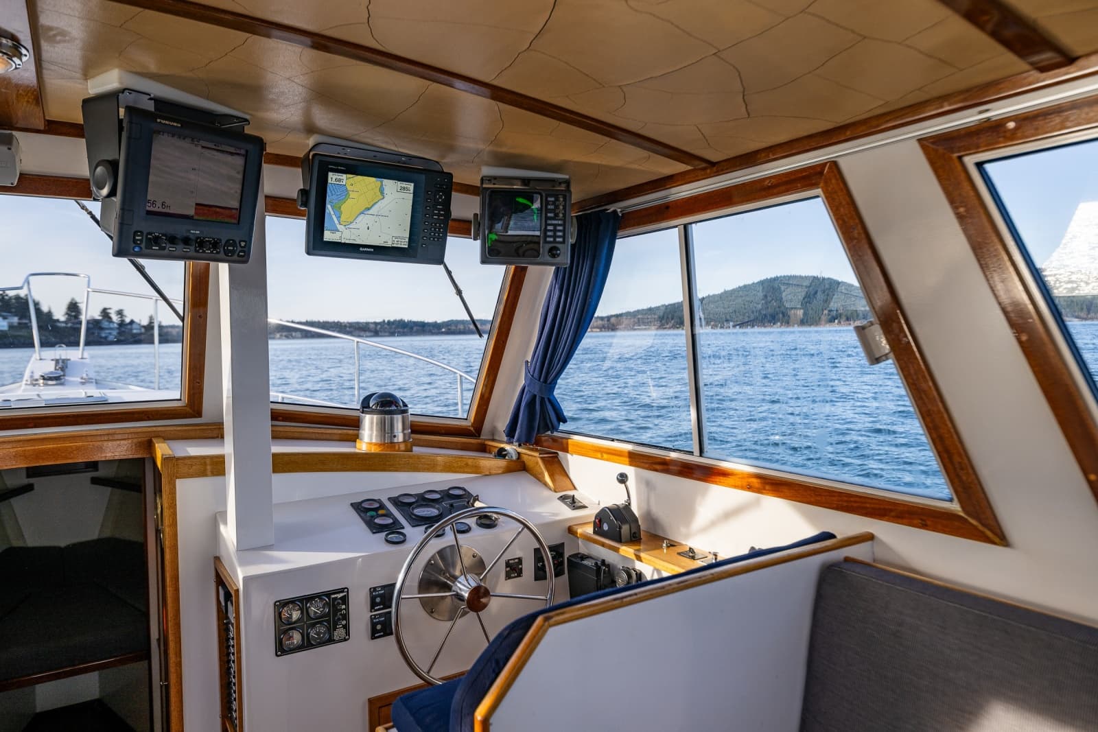 1999 Northern Bay 36