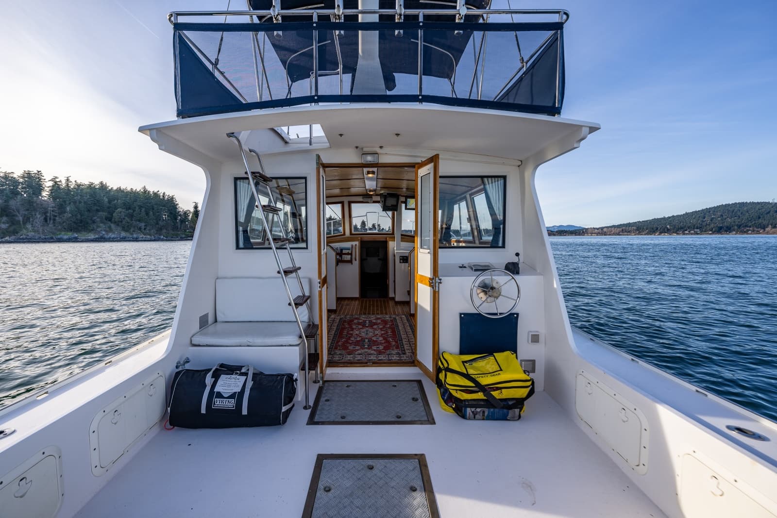 1999 Northern Bay 36