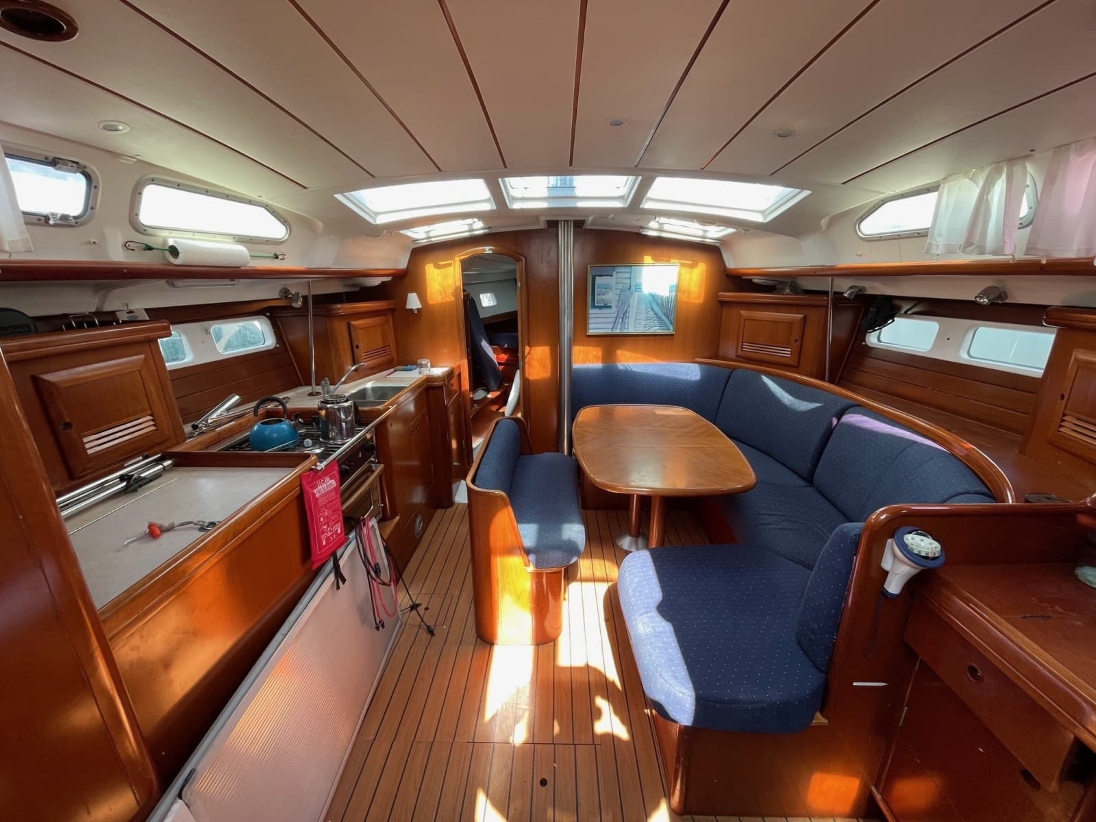 2004 Beneteau 423