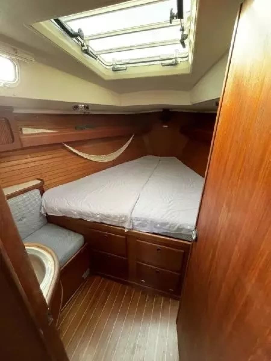1990 Sabre 38 MK II