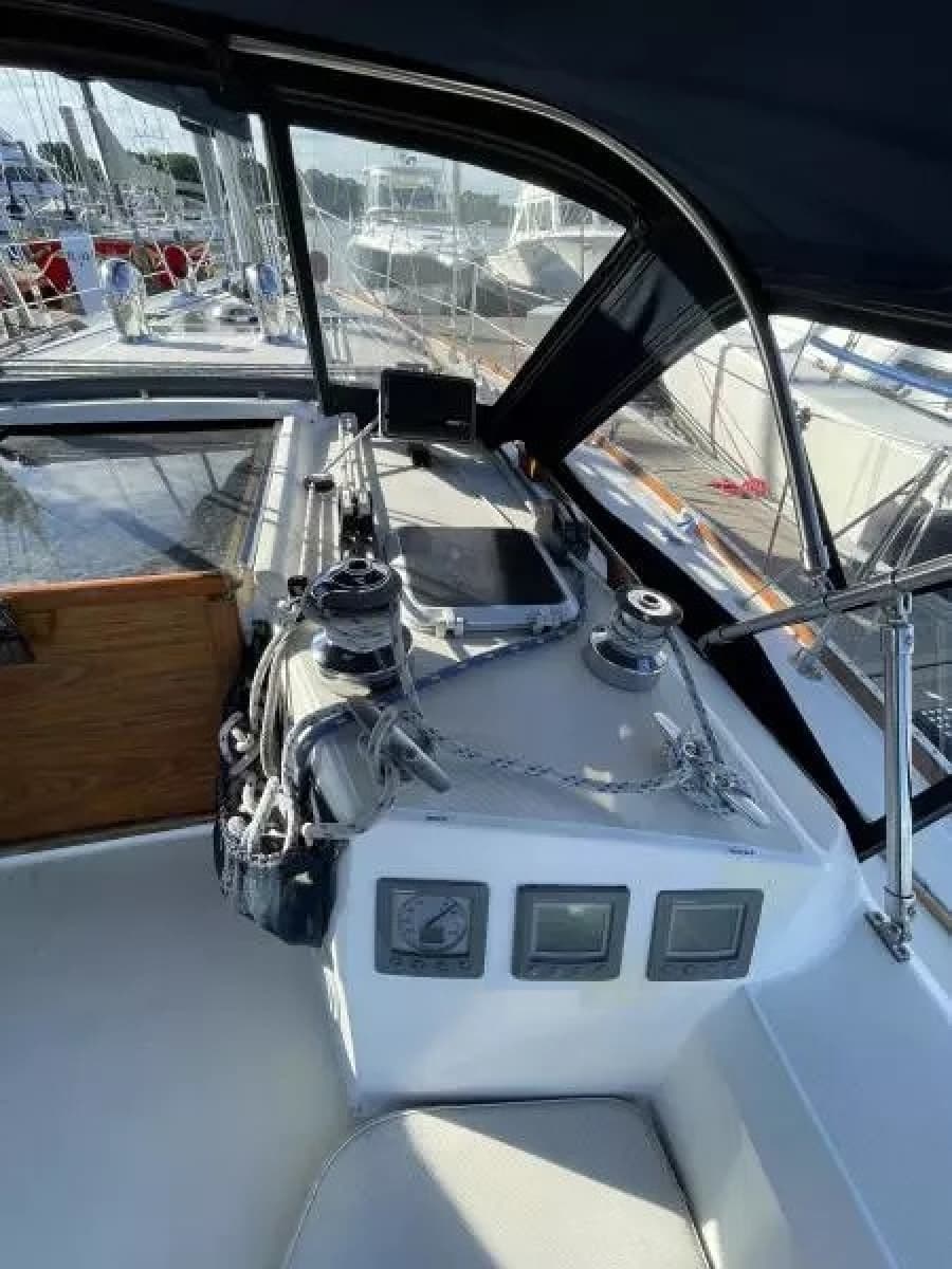 1990 Sabre 38 MK II