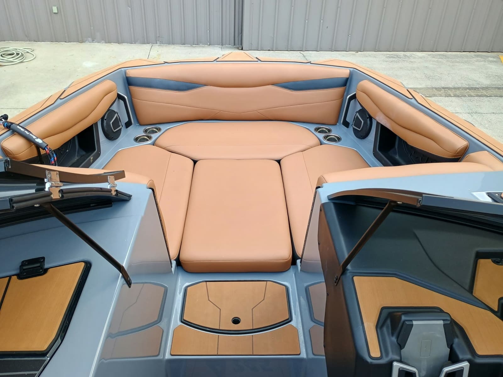 2024 Axis A245