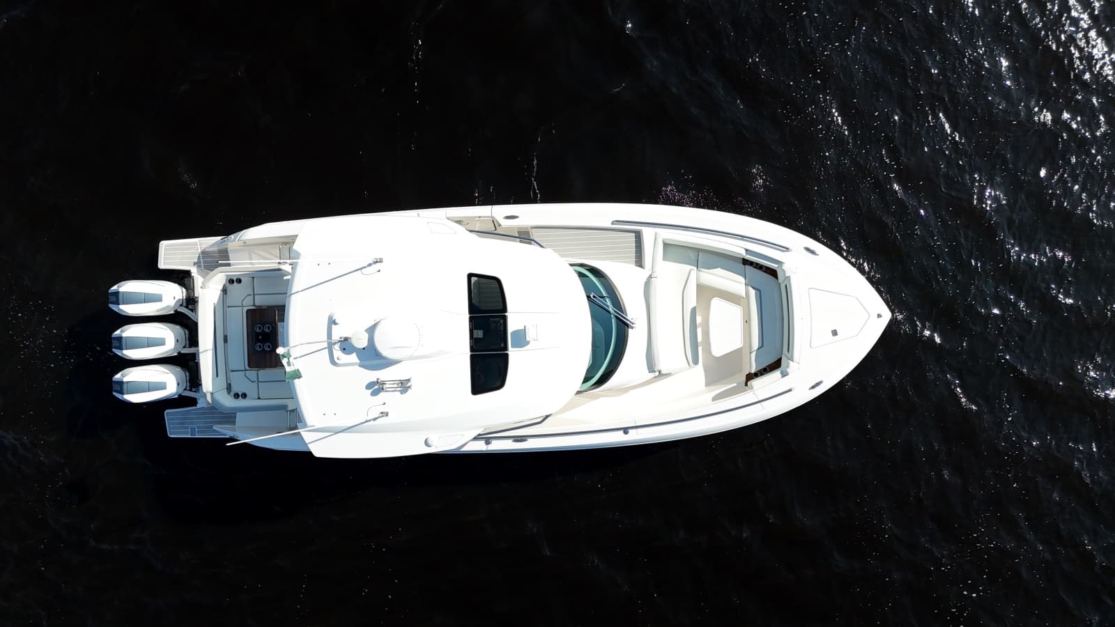 2024 Tiara Yachts 38 LS