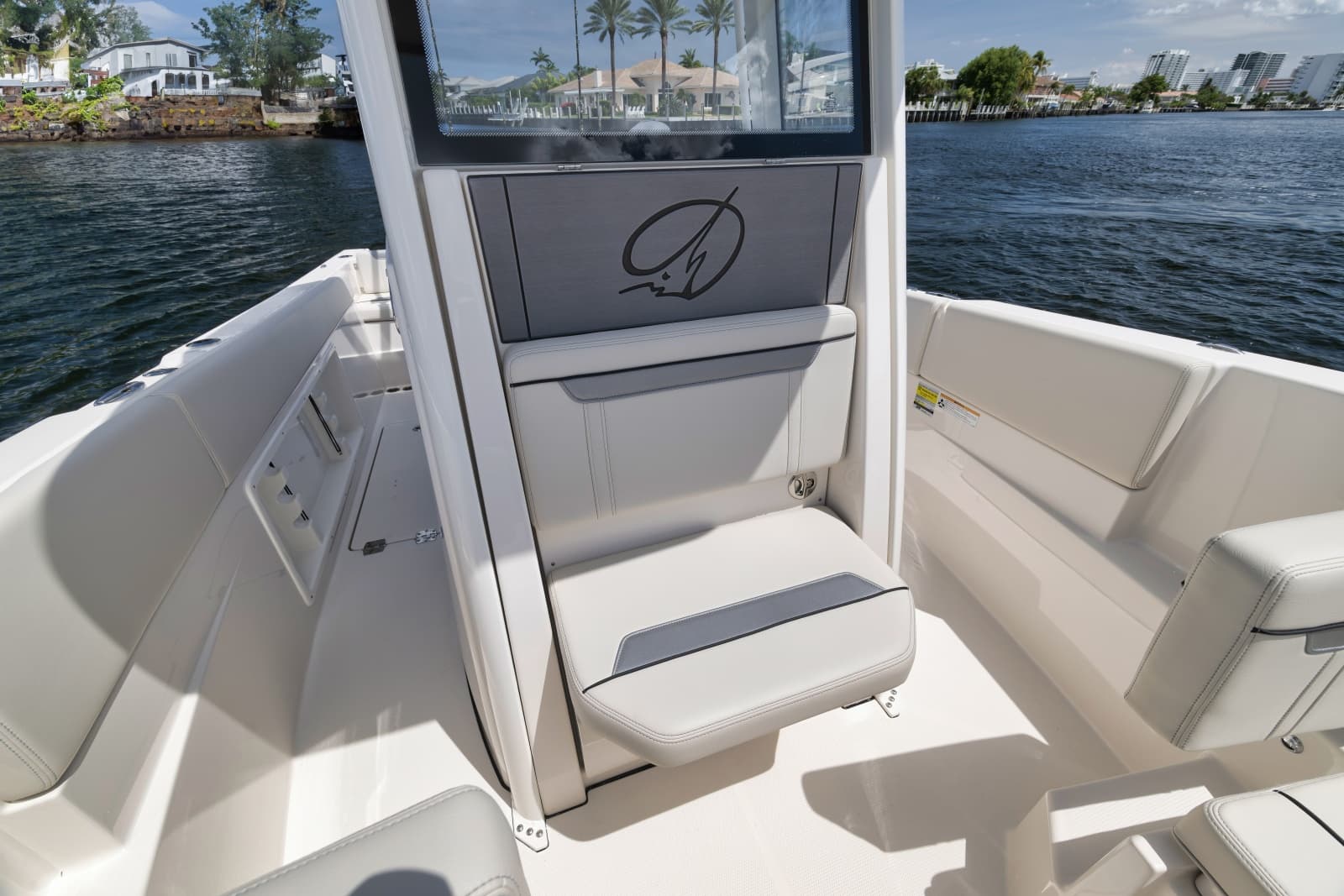 2026 Sailfish 252 CC