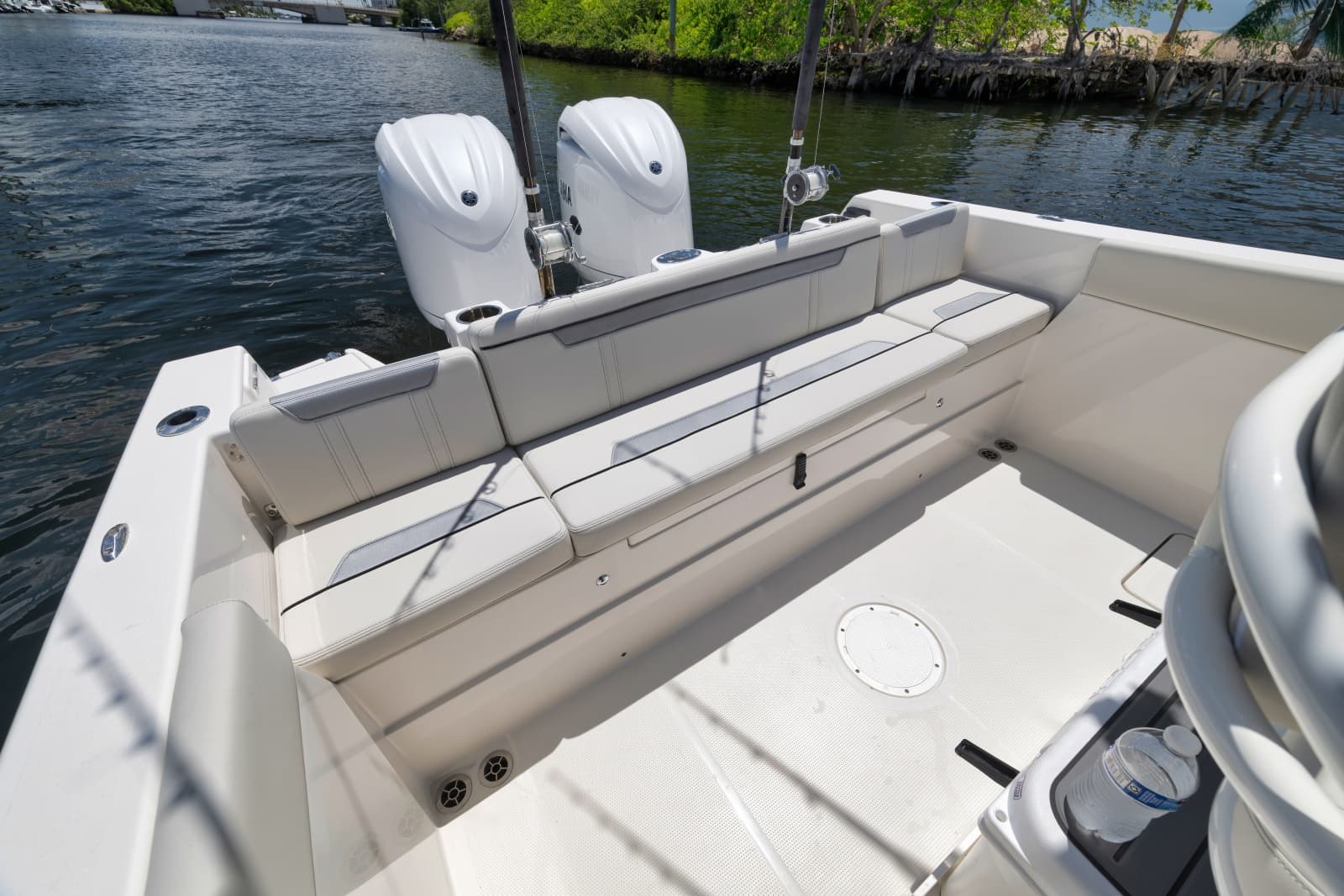 2026 Sailfish 252 CC