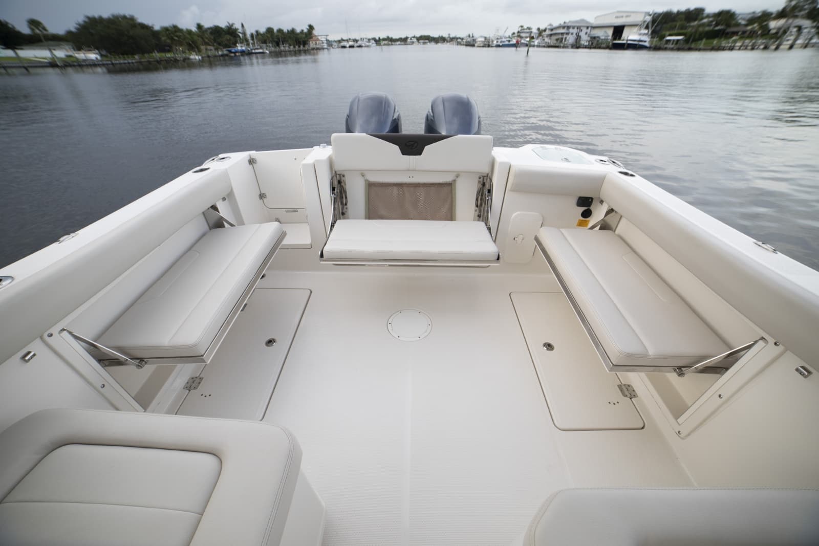 2026 Sailfish 276 DC