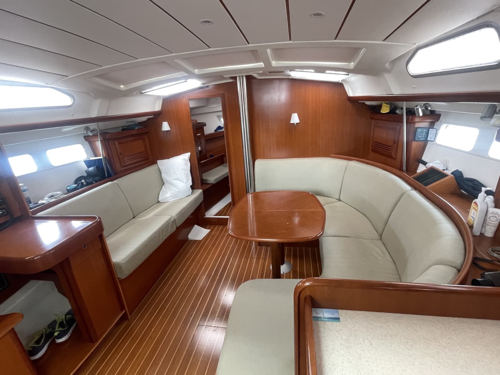 2007 Beneteau 423