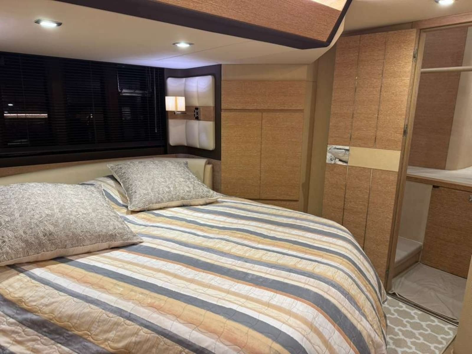 2014 Azimut 64