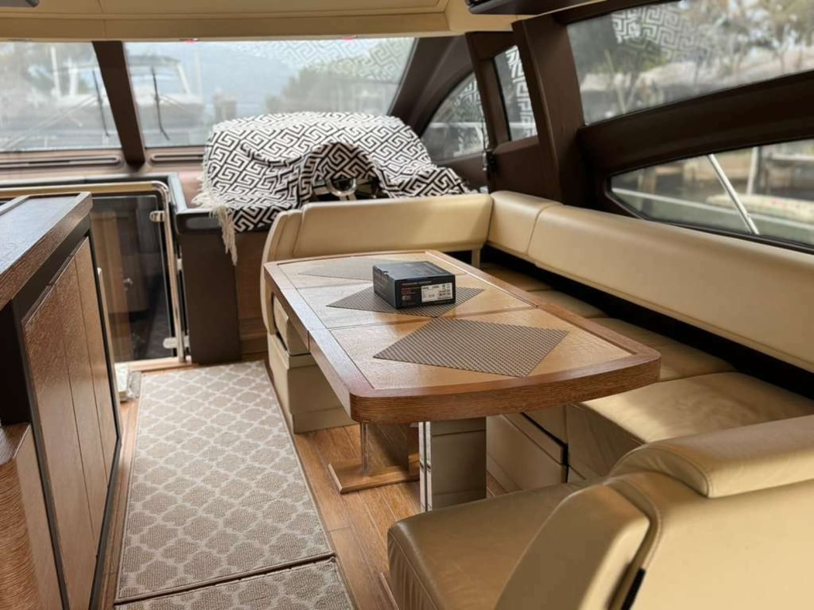 2014 Azimut 64