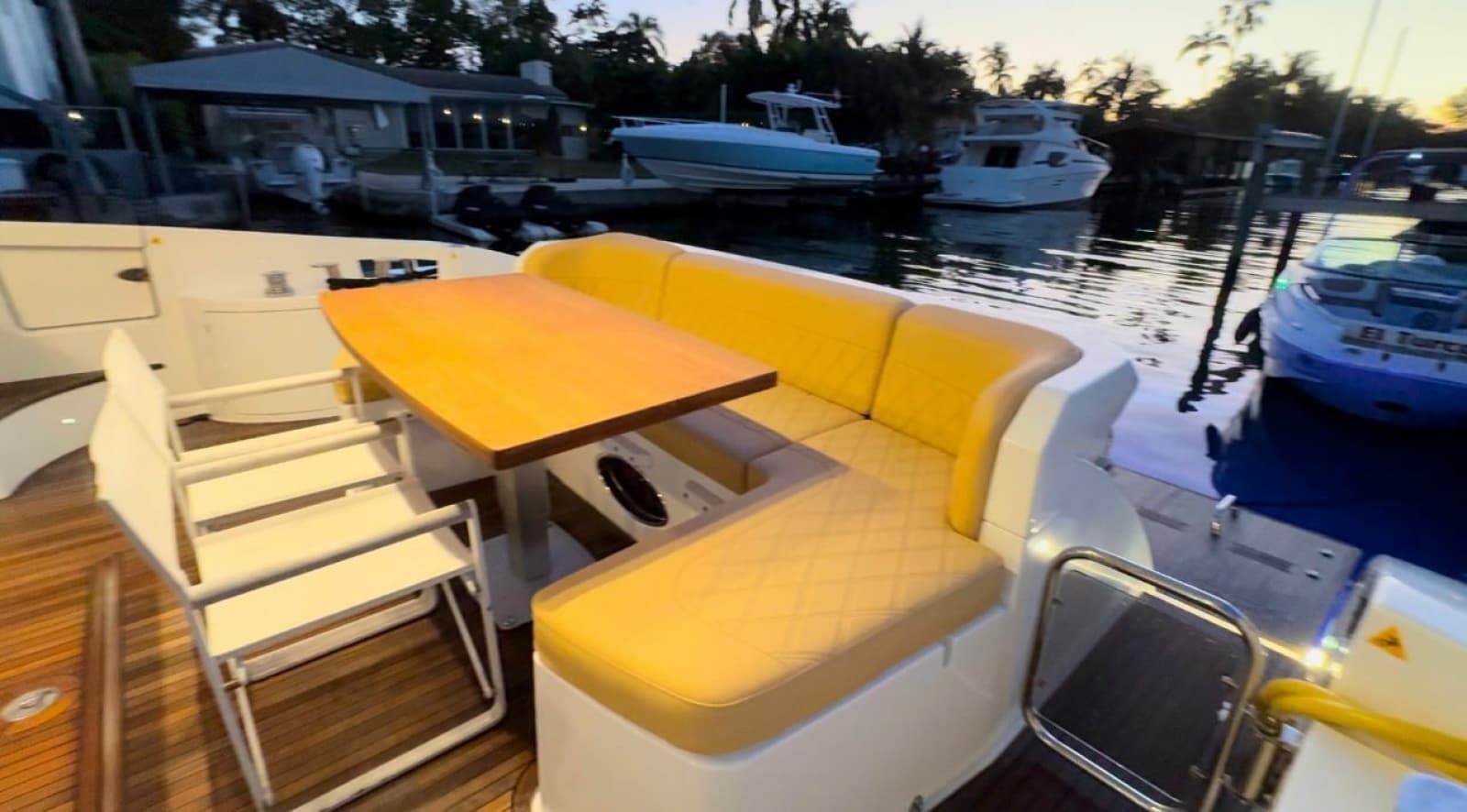 2014 Azimut 64