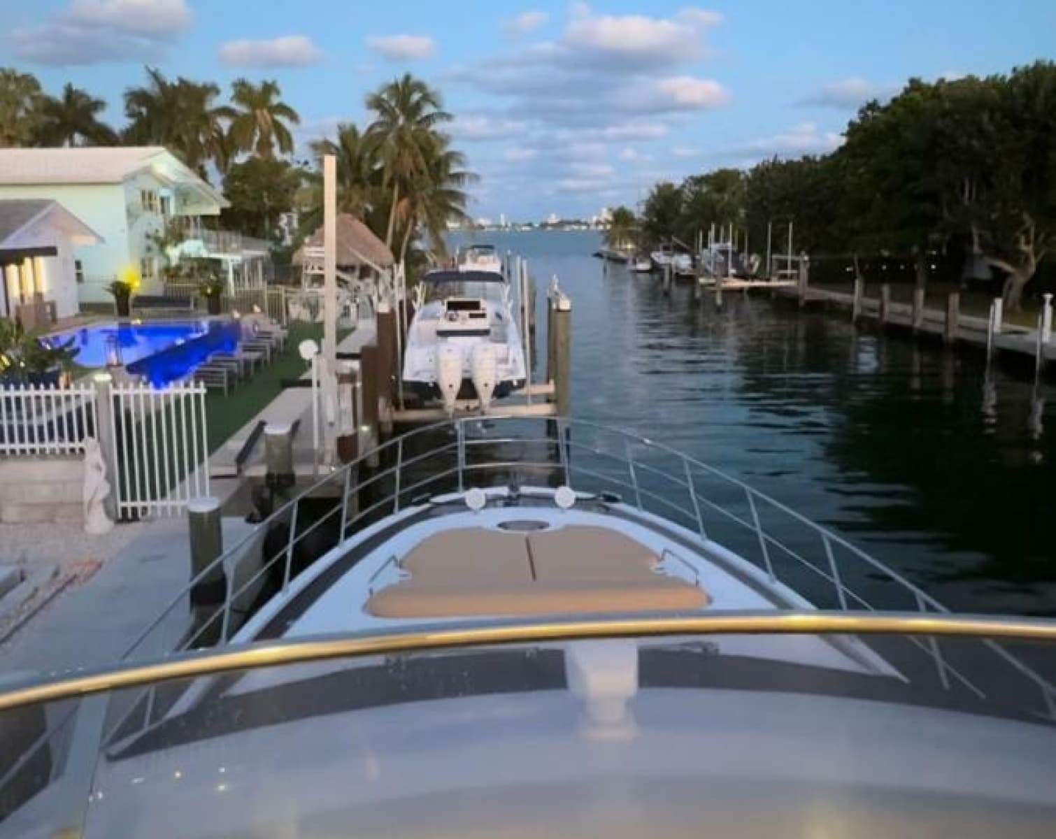 2014 Azimut 64