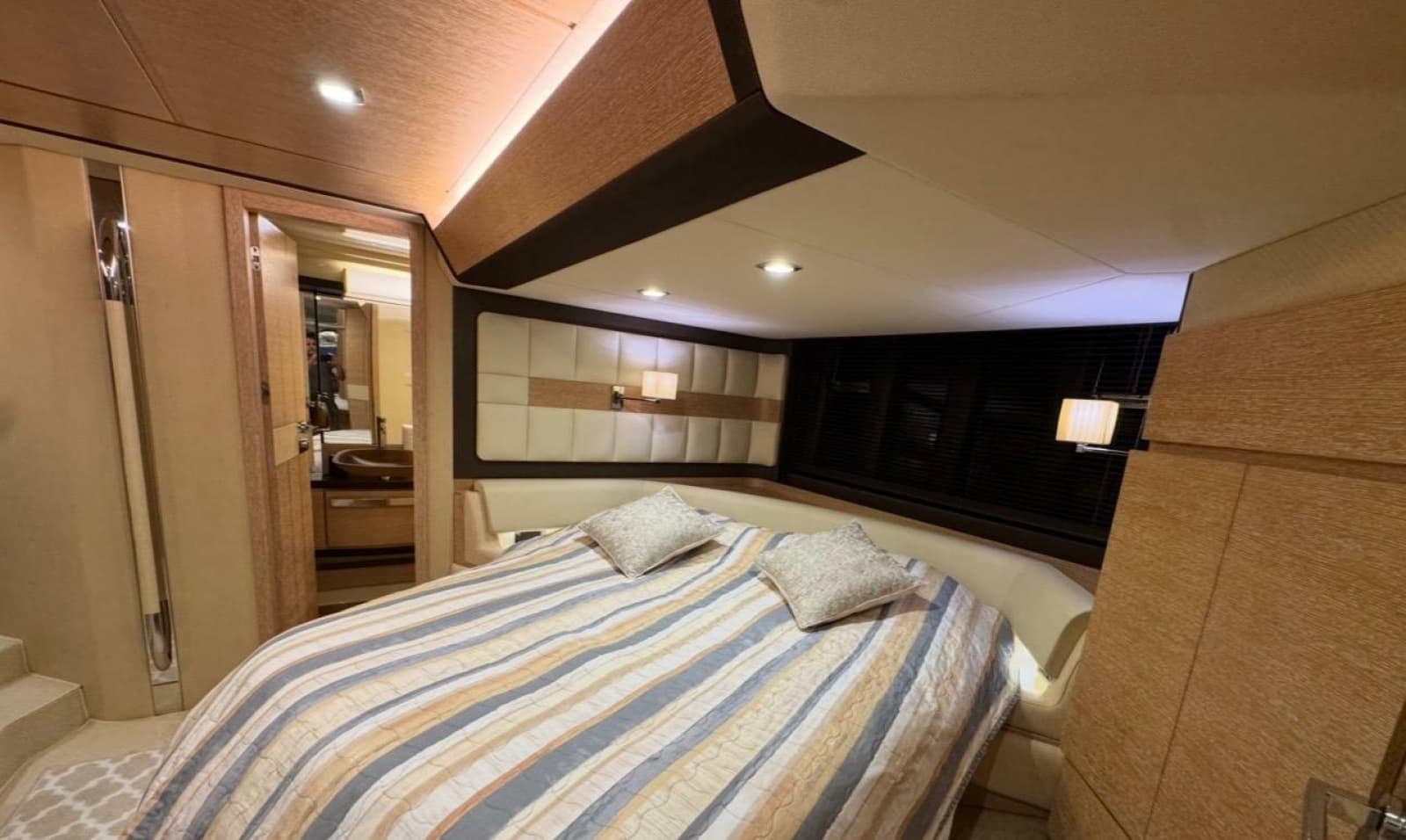 2014 Azimut 64