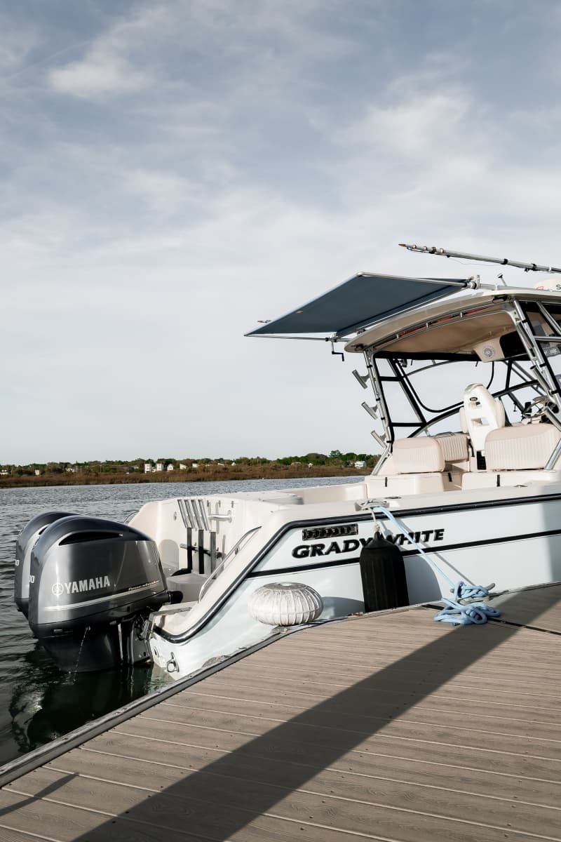 2003 Grady-White 