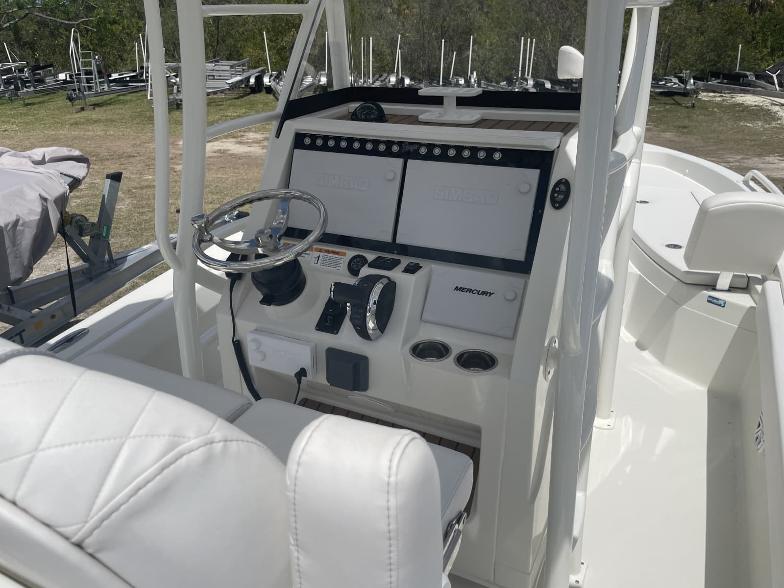2022 Ranger 2510 Bay