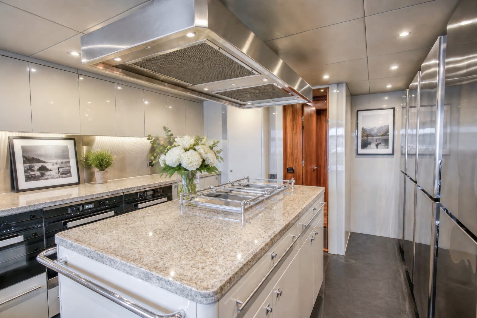 2014 Sunseeker 131