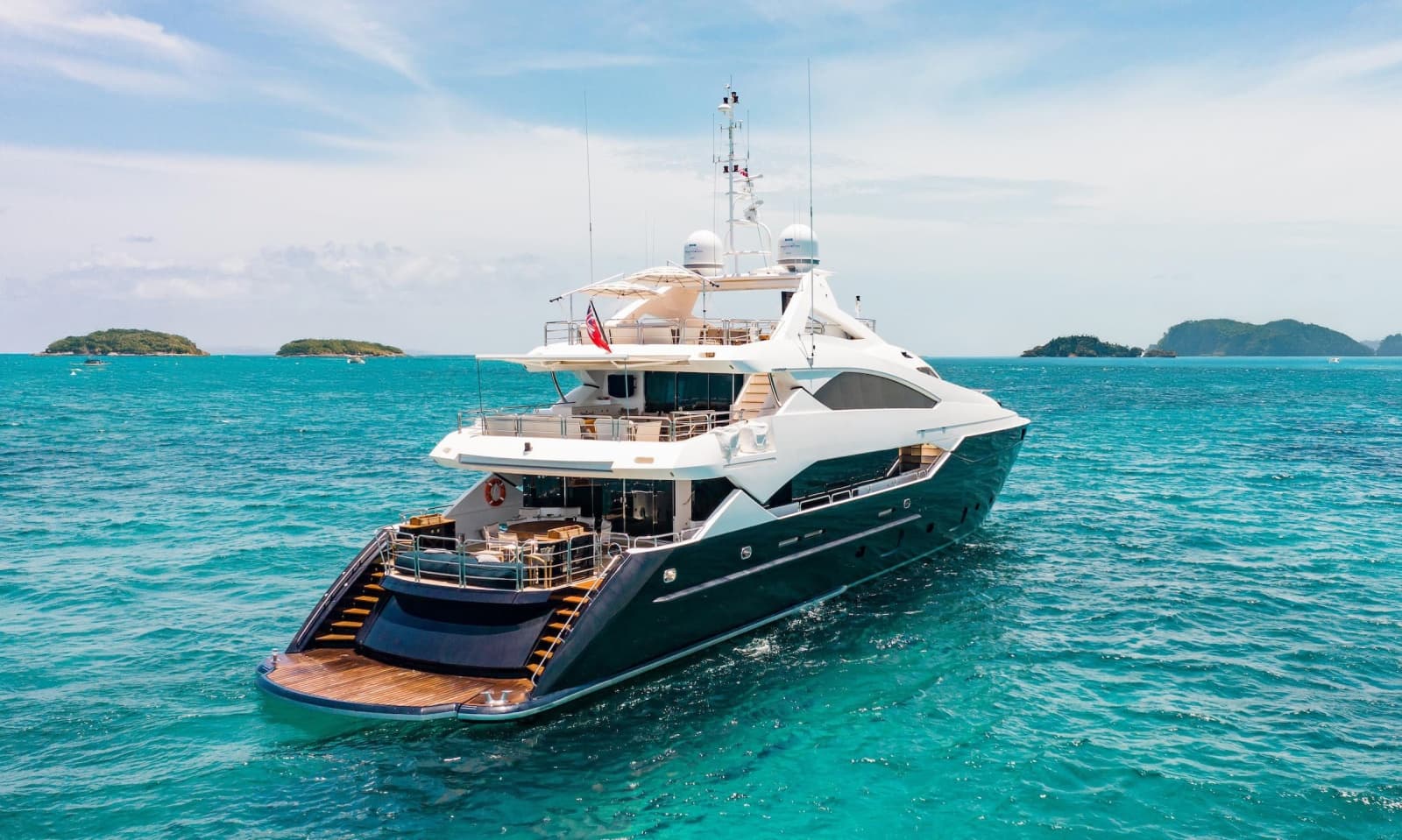 2014 Sunseeker 131