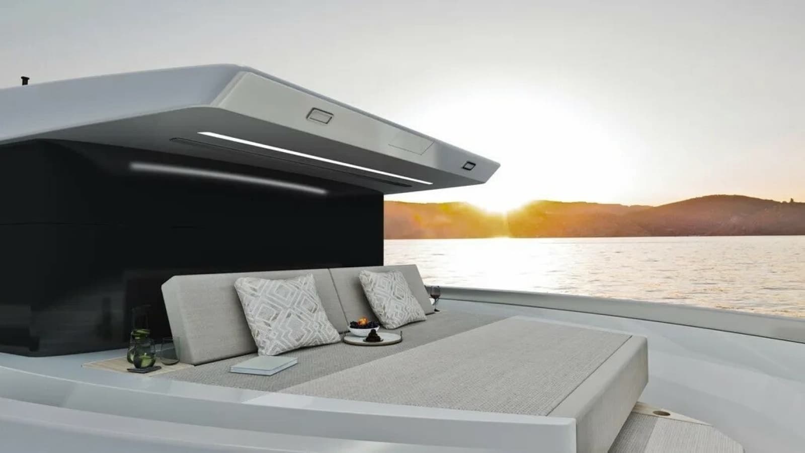 2026 Ladenstein L48 MIAMI