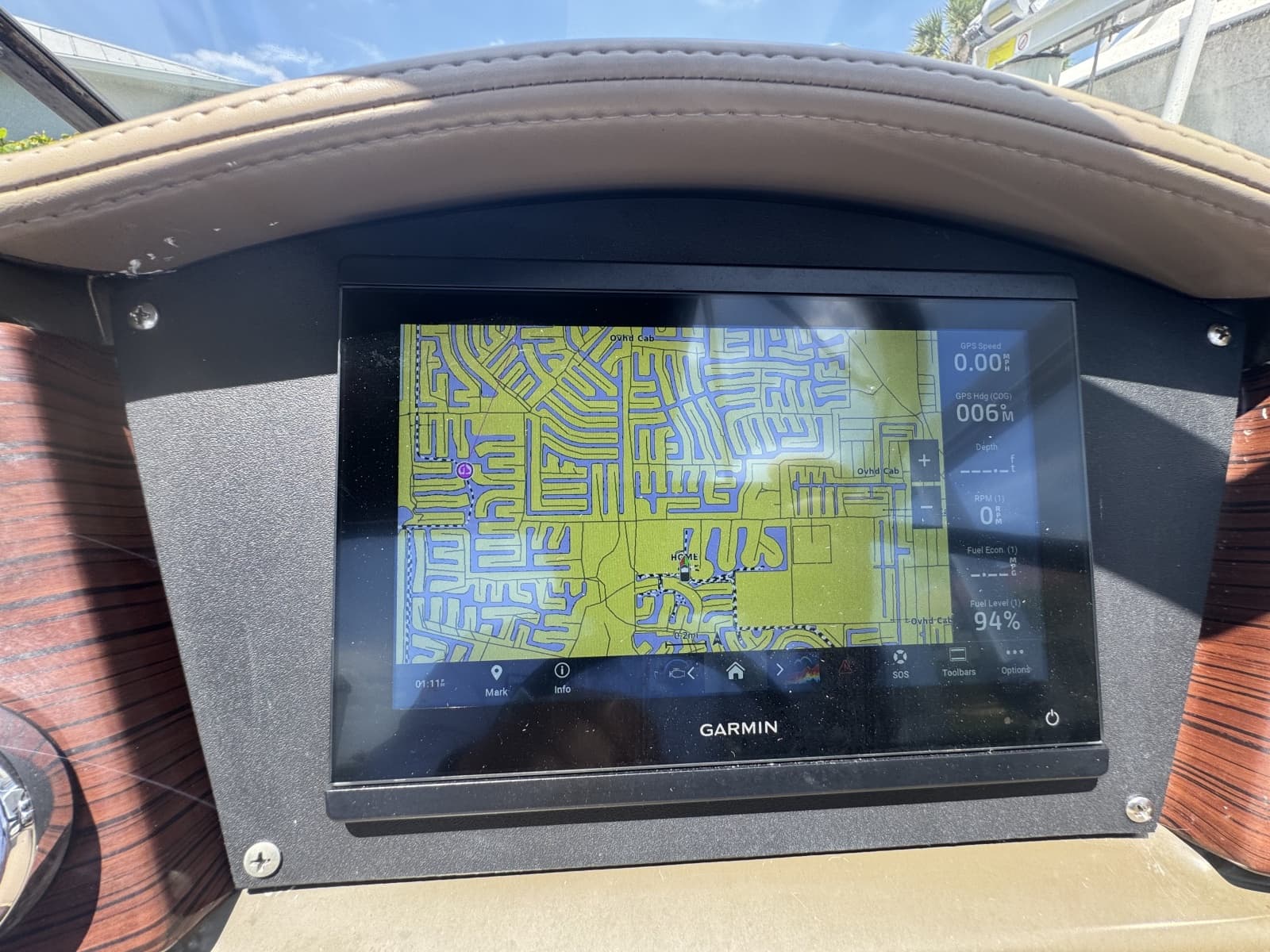 28 Garmin MFD