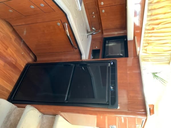 2004 Sea Ray 390 Motor Yacht