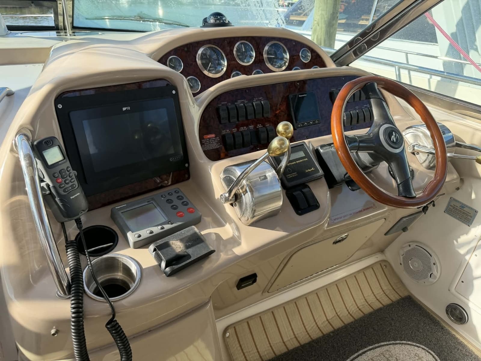 2002 Sea Ray 36 Sundancer