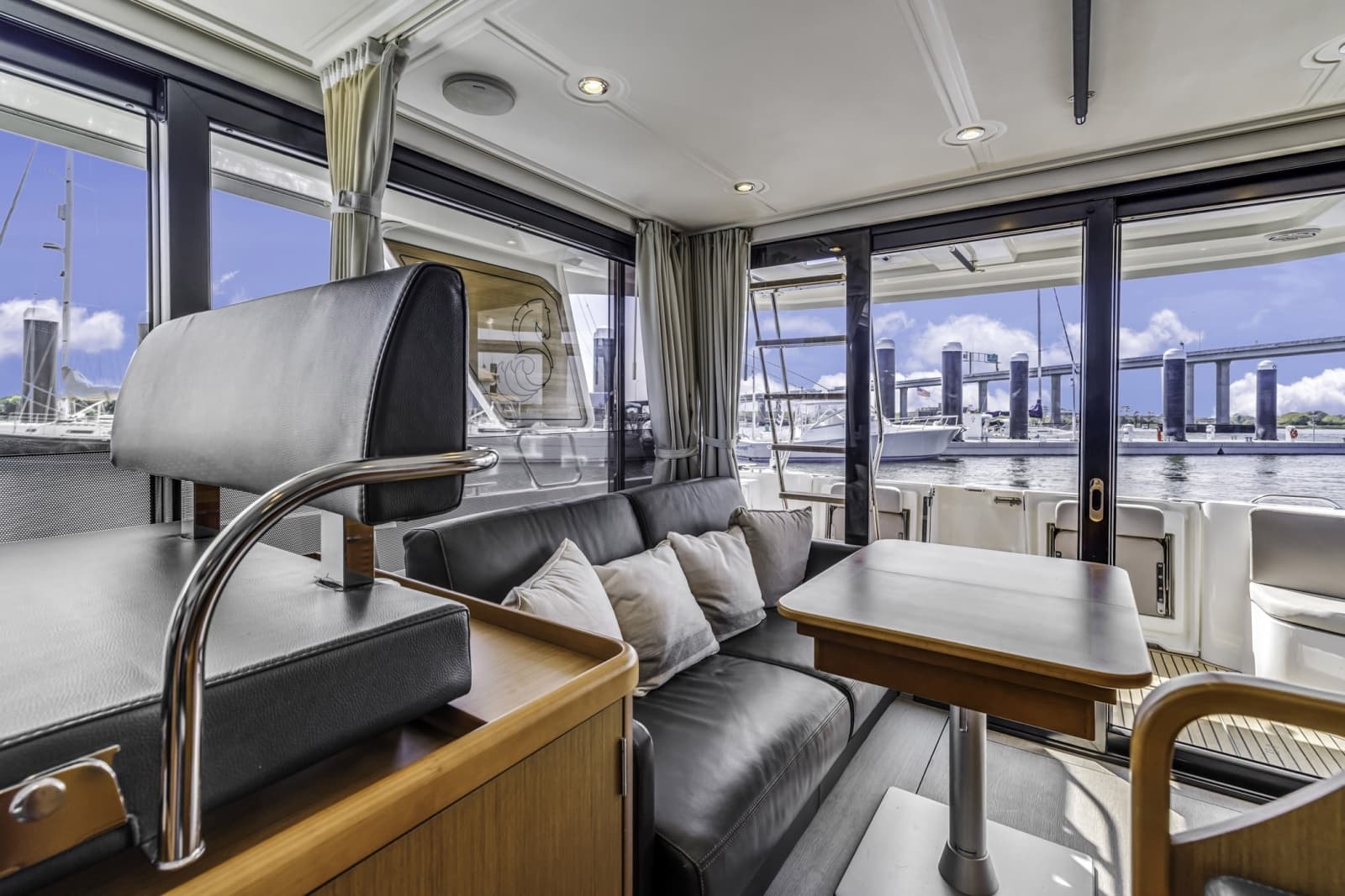 2019 Beneteau Swift Trawler