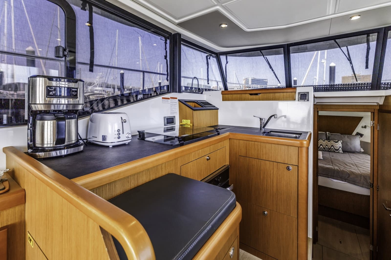 2019 Beneteau Swift Trawler