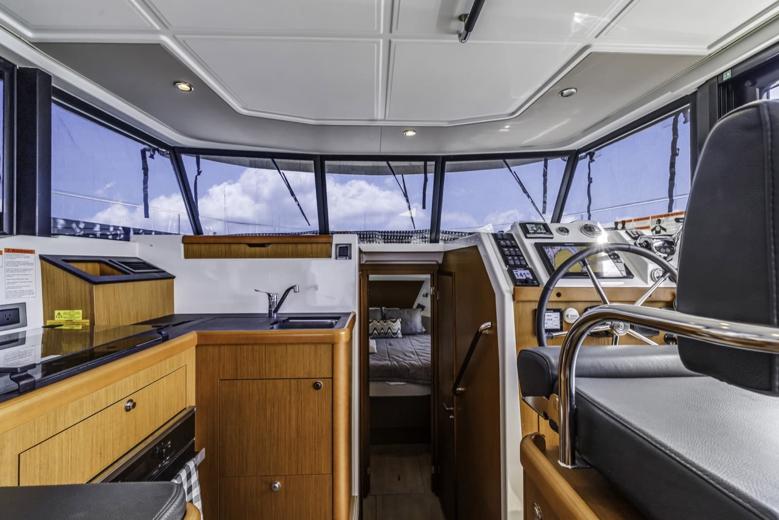 2019 Beneteau Swift Trawler