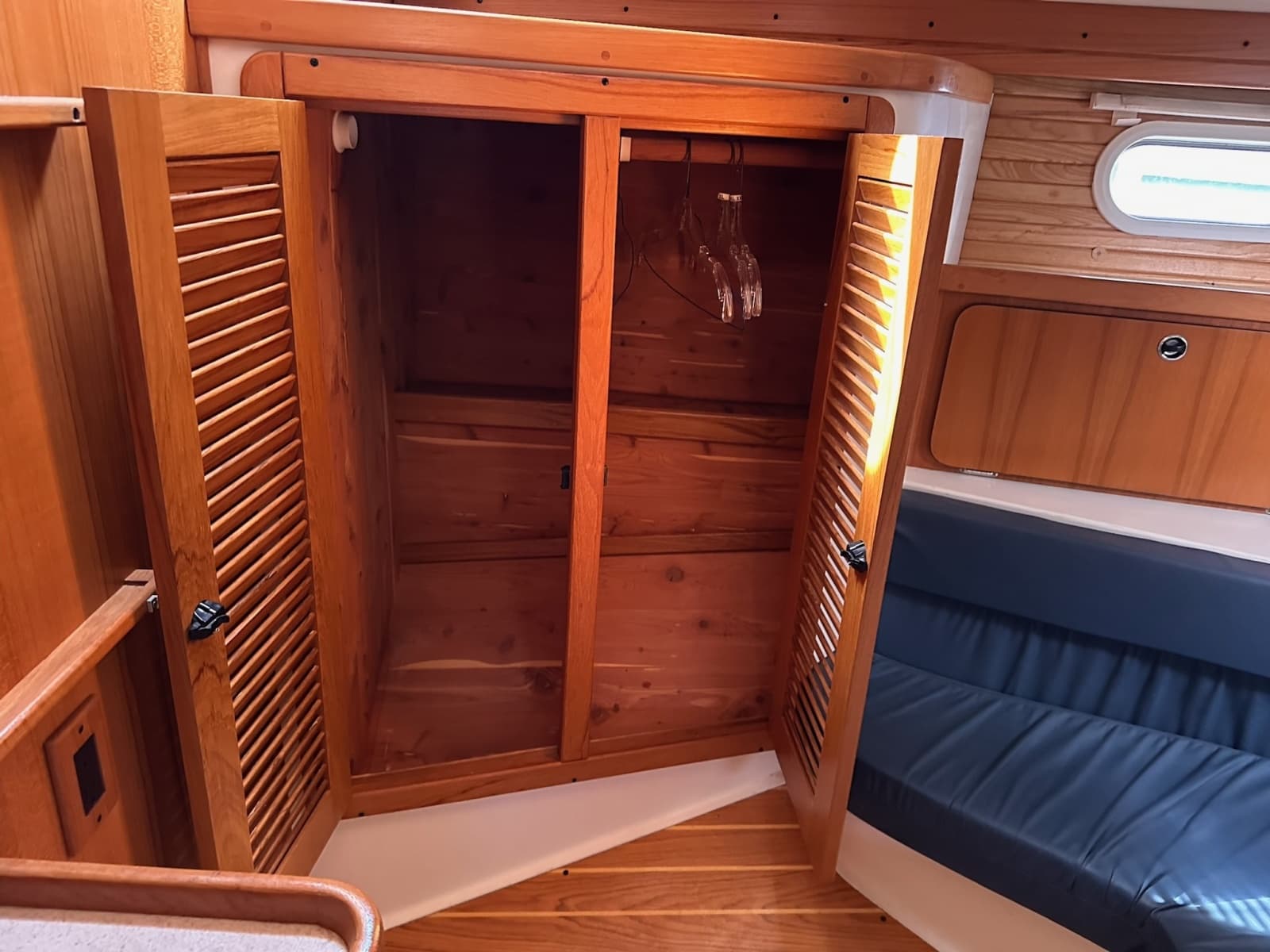 2002 Catalina 400 mkII