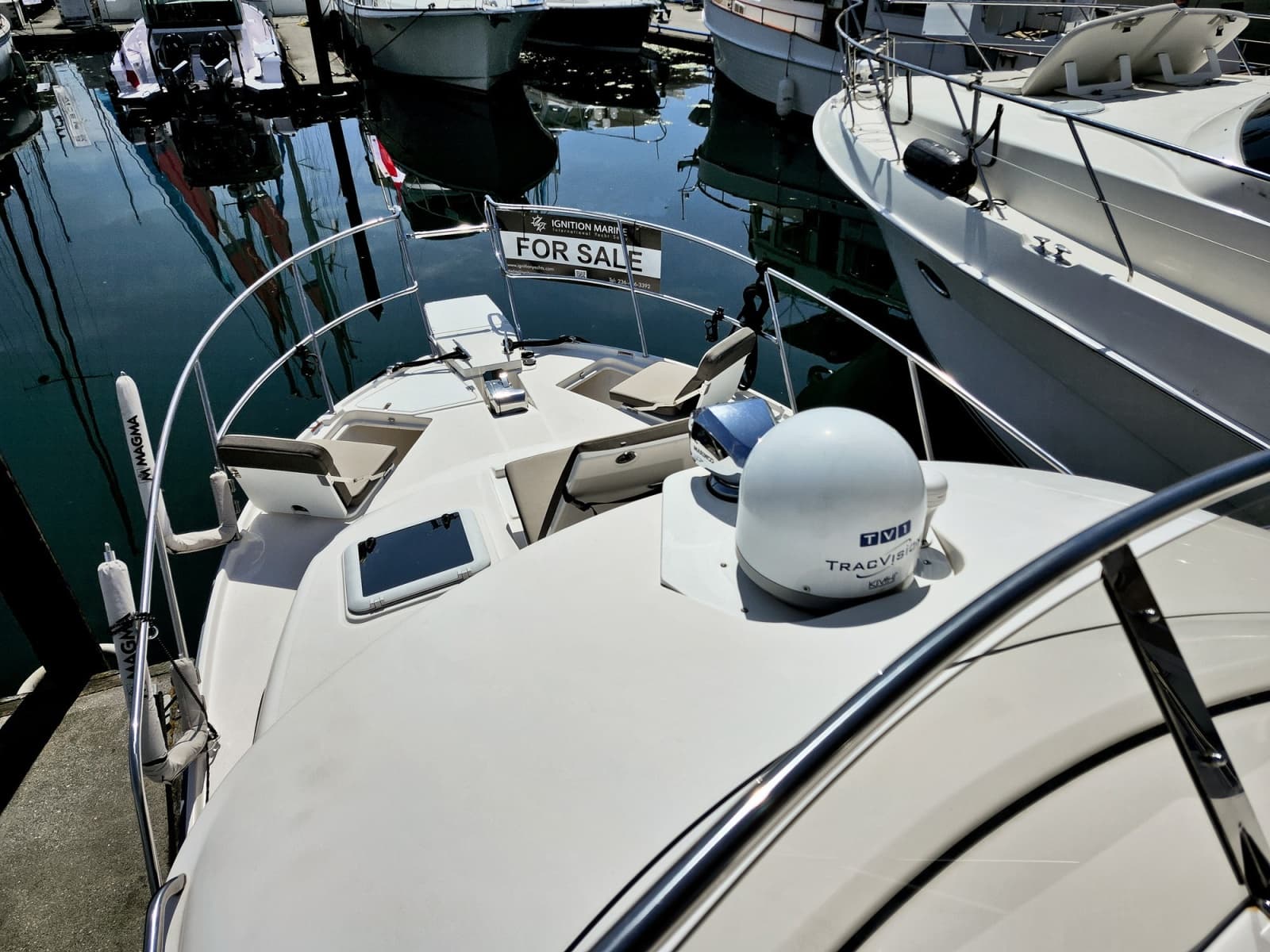 2022 Cutwater C-32 CB