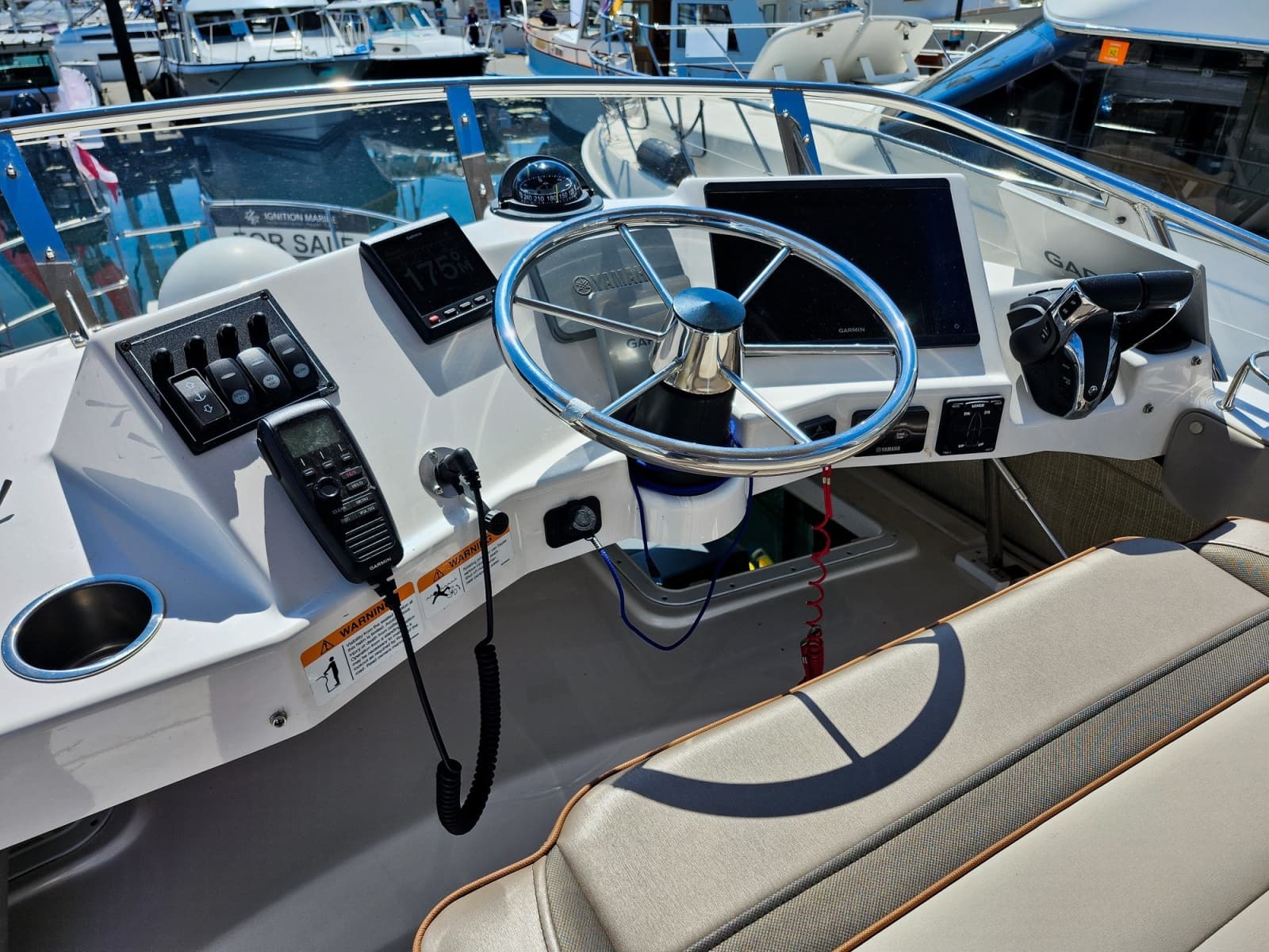2022 Cutwater C-32 CB