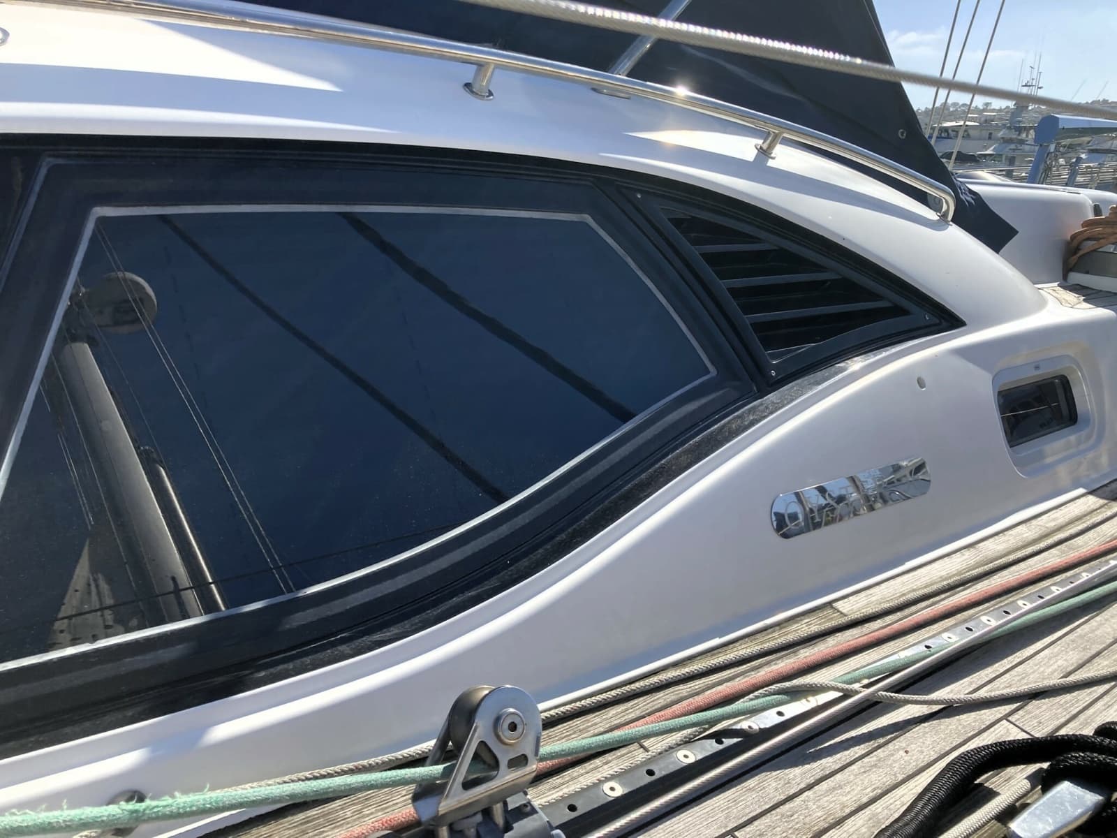 2008 Oyster 56 Deck Saloon