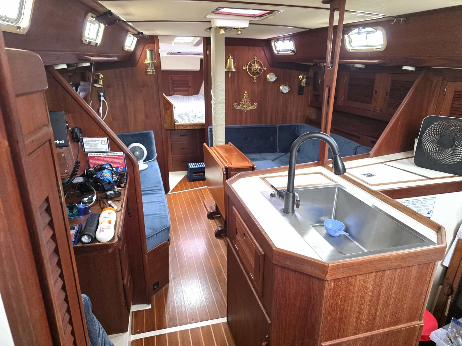 1990 Tartan 372