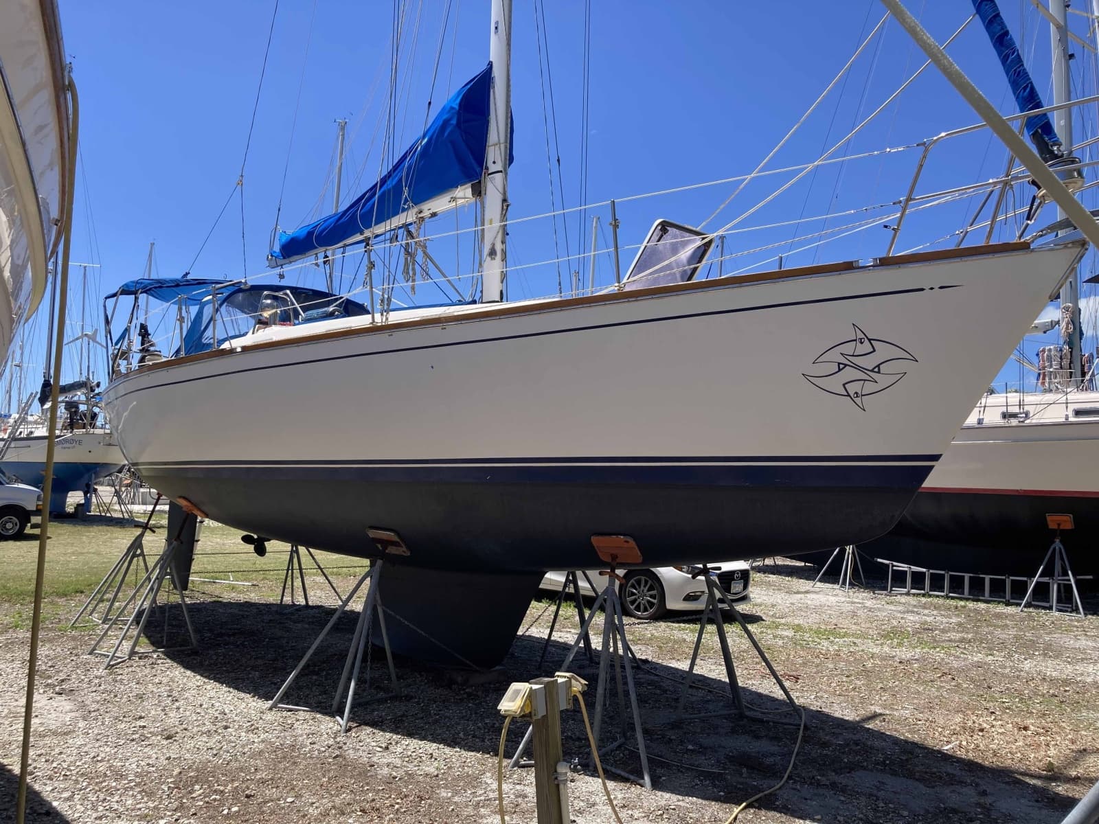 1990 Tartan 372