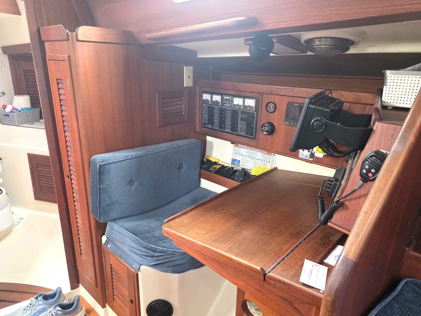 1990 Tartan 372