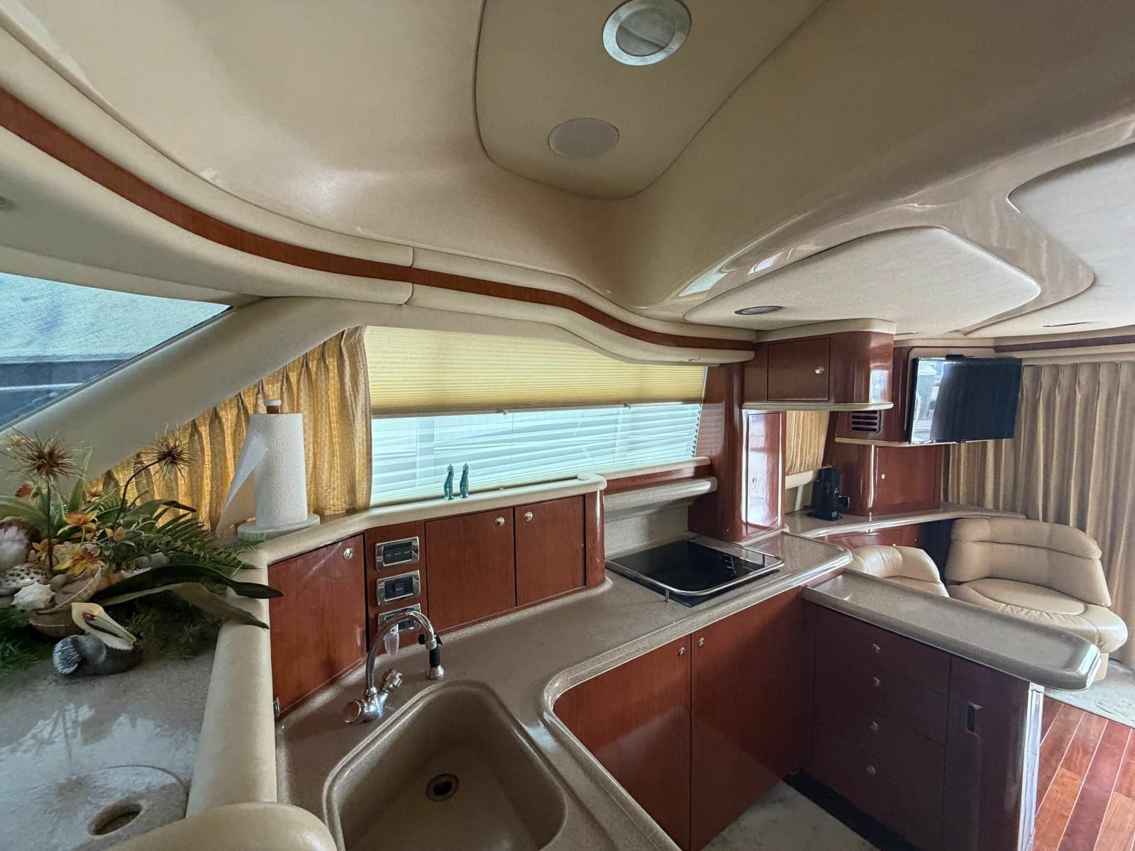2002 Sea Ray 480 Sedan Bridge