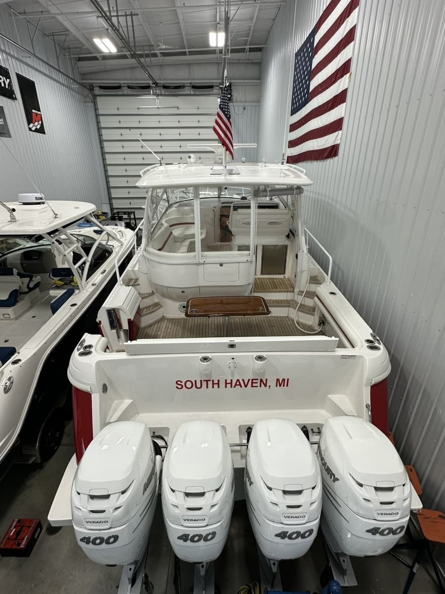 2020 Intrepid 475 Sport Yacht