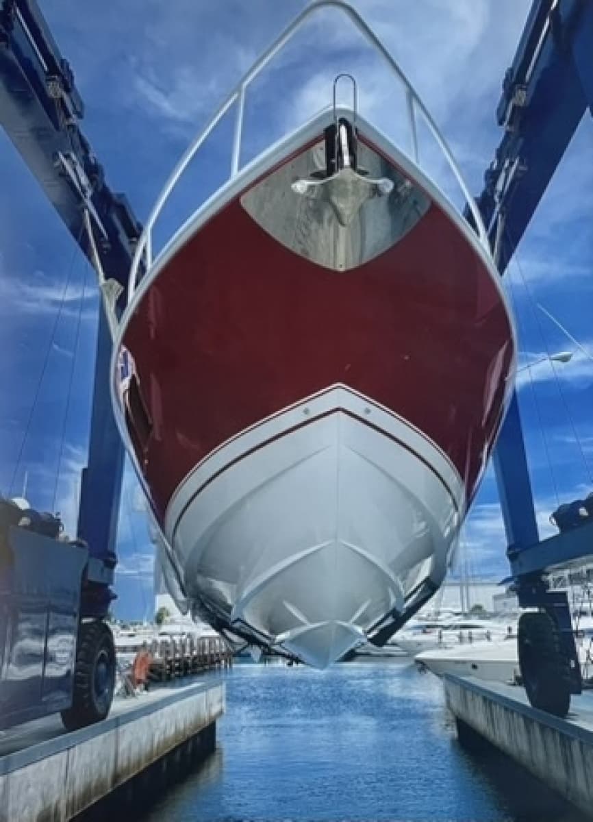 2020 Intrepid 475 Sport Yacht