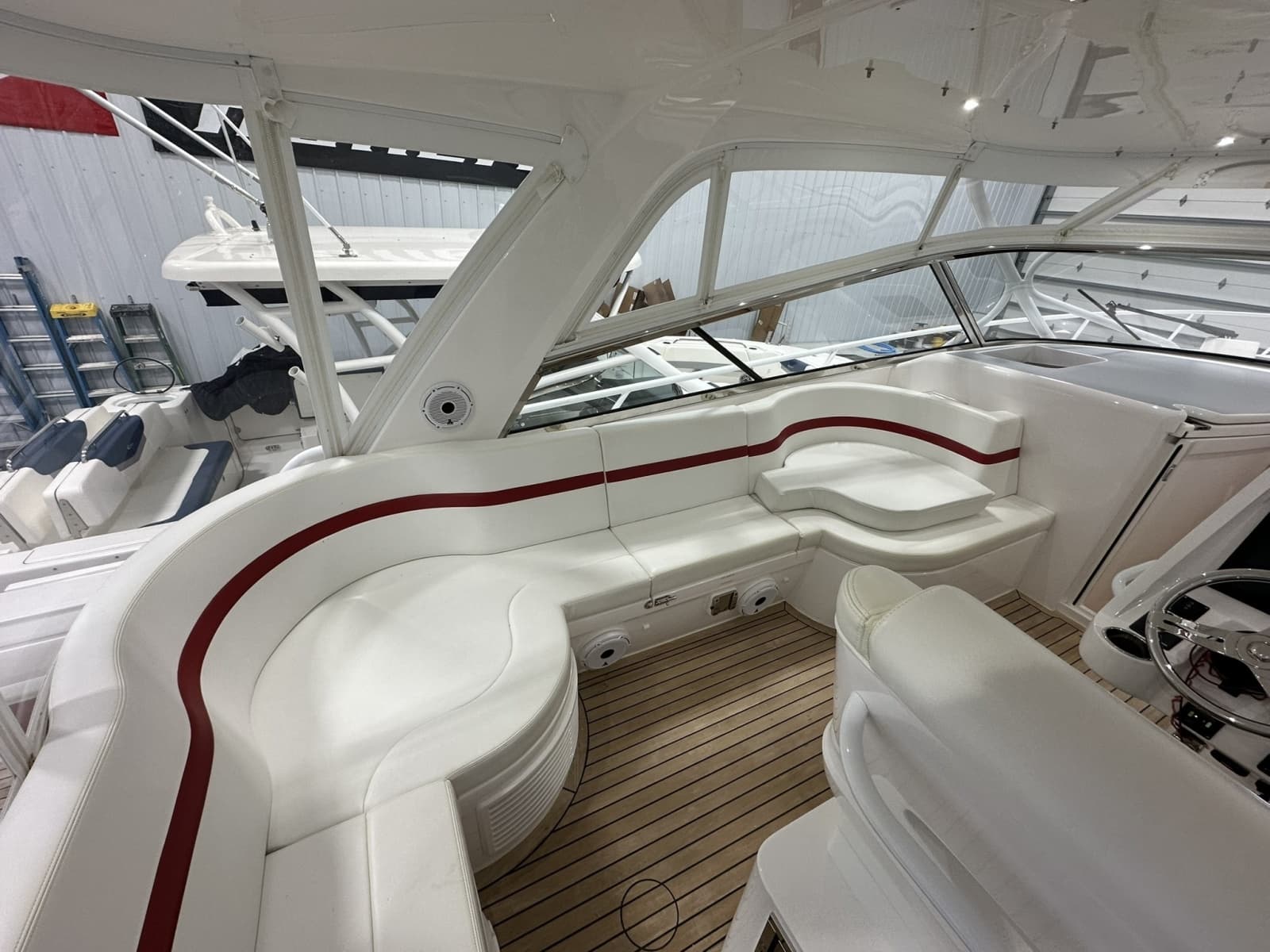 2020 Intrepid 475 Sport Yacht