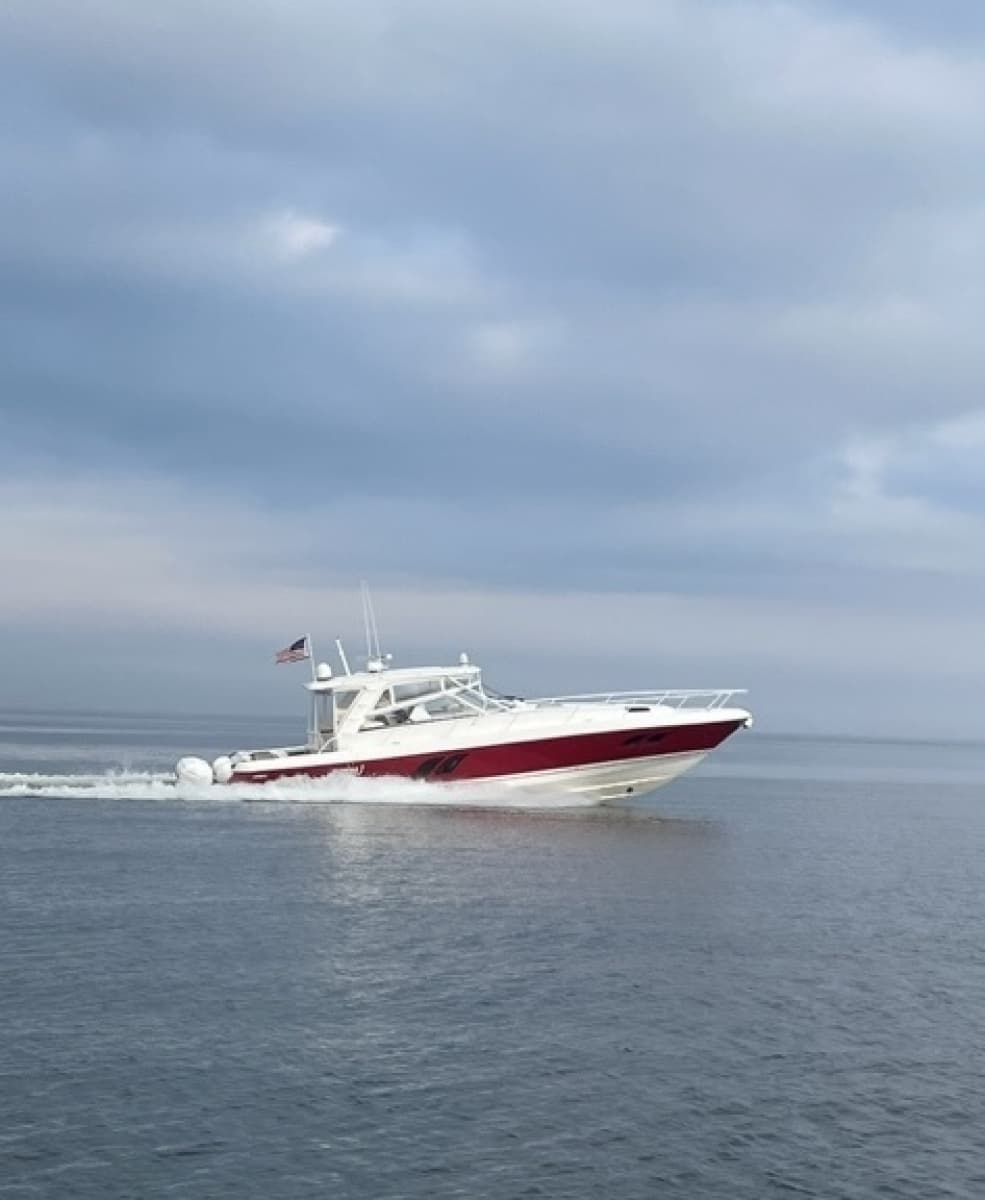 2020 Intrepid 475 Sport Yacht