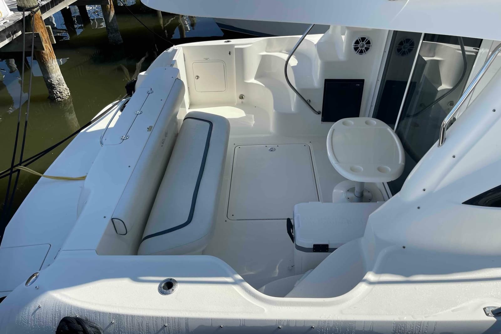 2005 Sea Ray 420 Sedan Bridge
