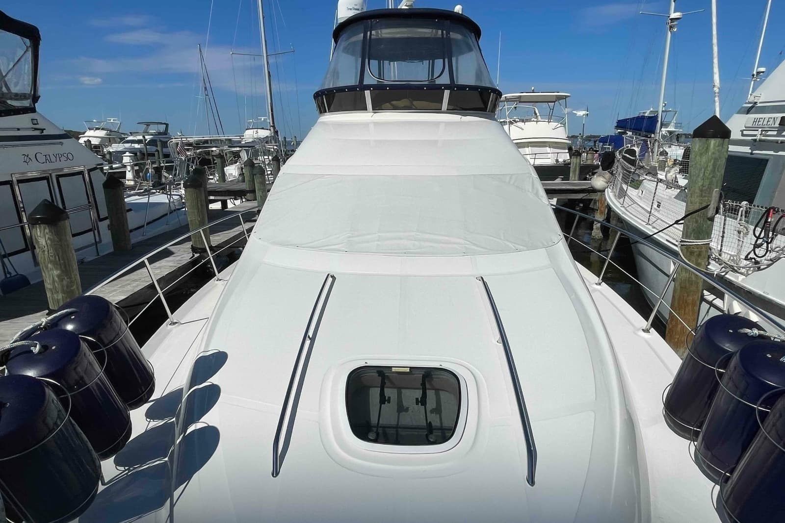 2005 Sea Ray 420 Sedan Bridge